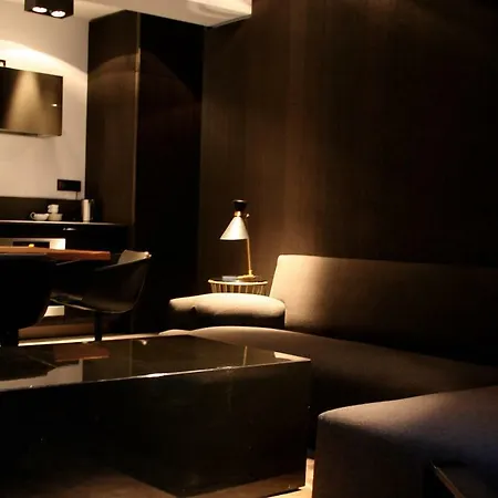 Mathon Apartment